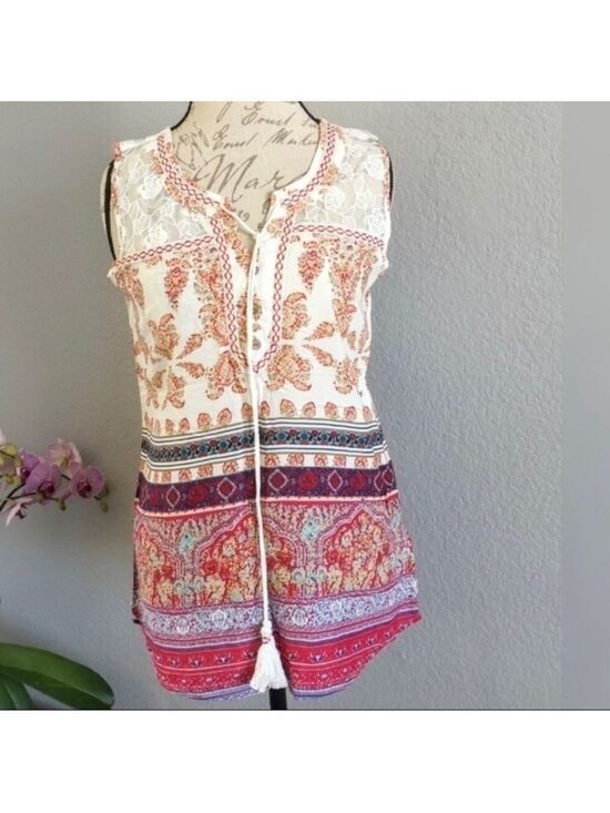 Jennifer Taylor Tops - JENNIFER TAYLOR multicolor boho print lace yoke festival sleeveless tie neck top